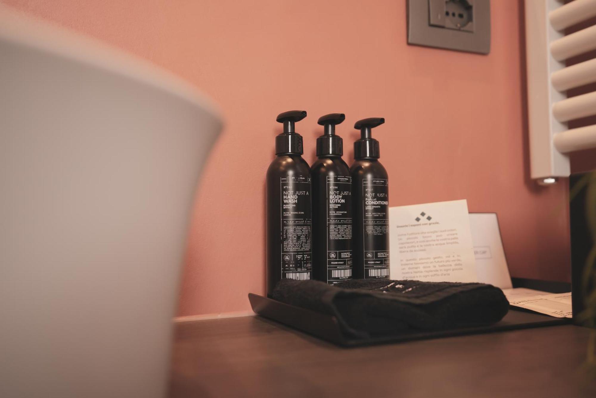 Natiia Relais - Adults Only Hotel Lazise Kamer foto