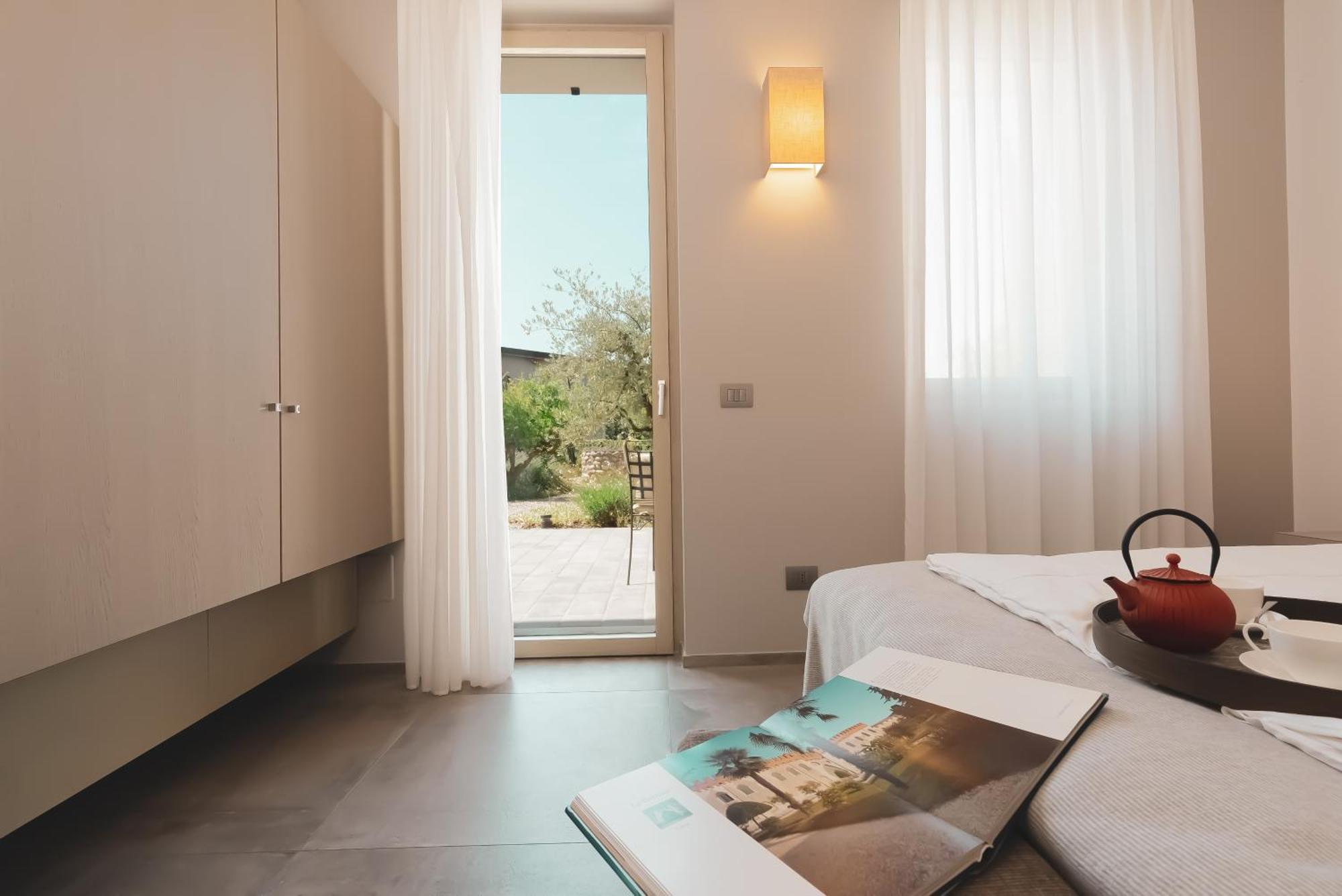 Natiia Relais - Adults Only Hotel Lazise Buitenkant foto